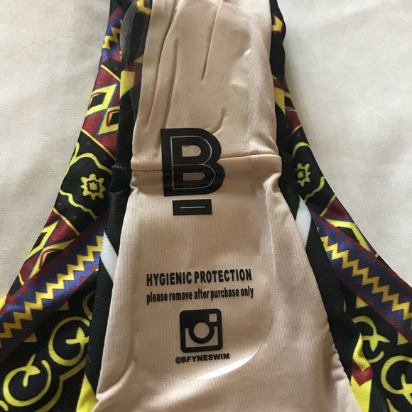 BFYNE Nyela set - Picture 5 of 8